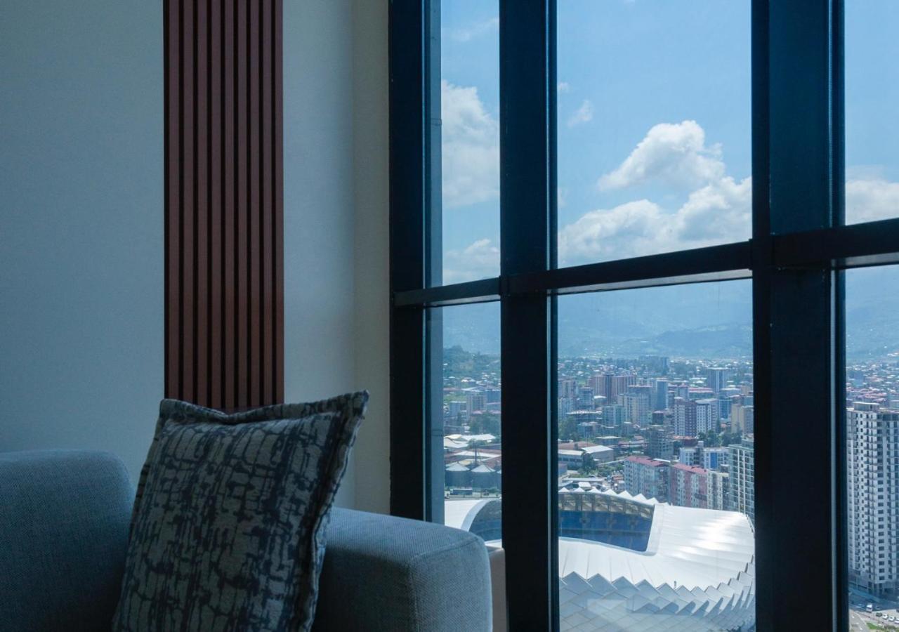 Season Suite Apart-Hotel Batoemi Buitenkant foto